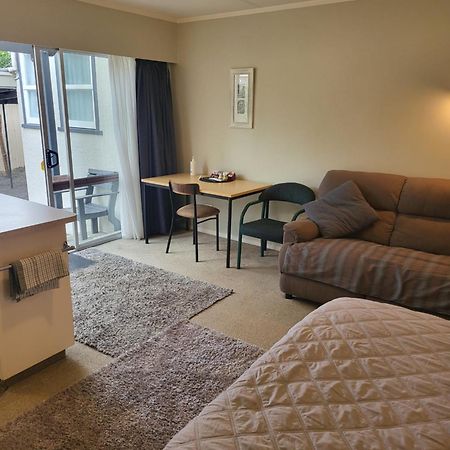 Totara Lodge Motel Levin Eksteriør billede