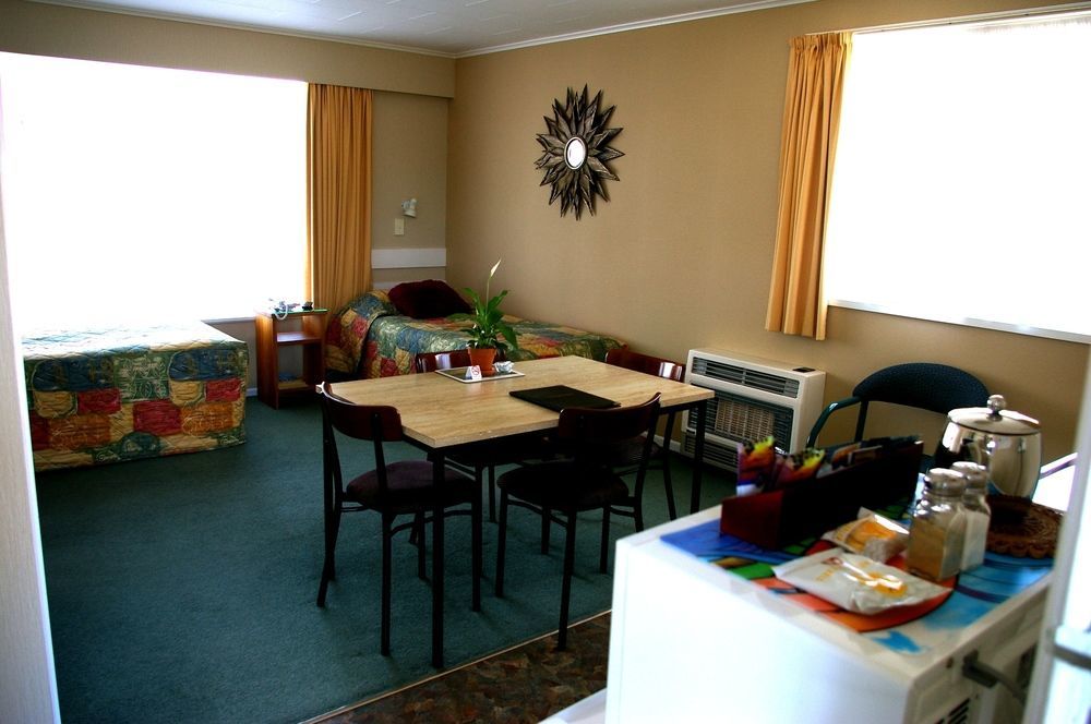 Totara Lodge Motel Levin Eksteriør billede