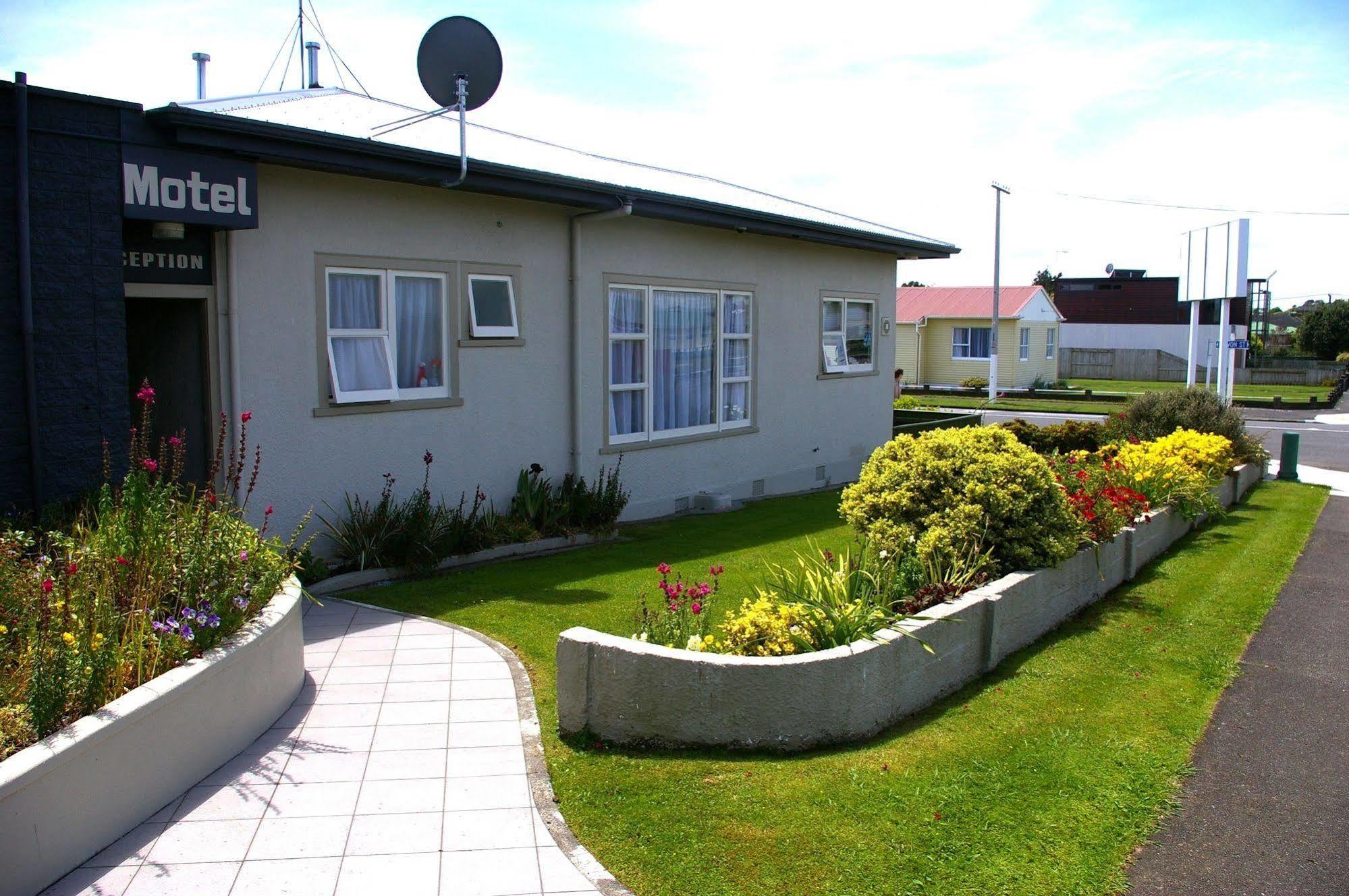 Totara Lodge Motel Levin Eksteriør billede