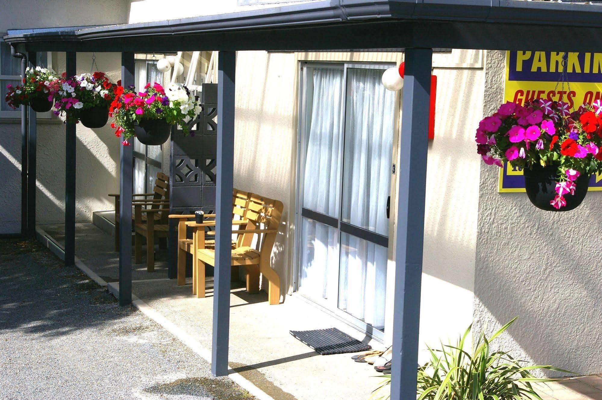 Totara Lodge Motel Levin Eksteriør billede